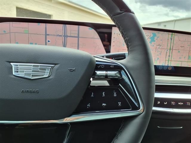 new 2025 Cadillac LYRIQ car, priced at $69,590