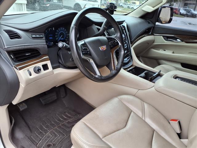 used 2020 Cadillac Escalade ESV car, priced at $30,416