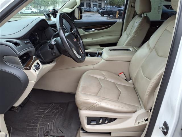 used 2020 Cadillac Escalade ESV car, priced at $30,416