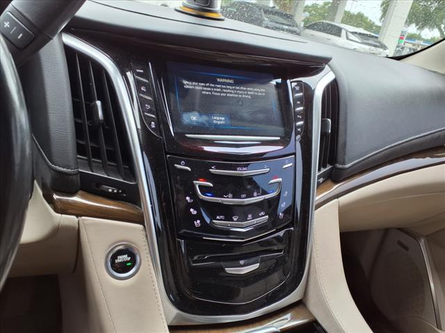 used 2020 Cadillac Escalade ESV car, priced at $30,416