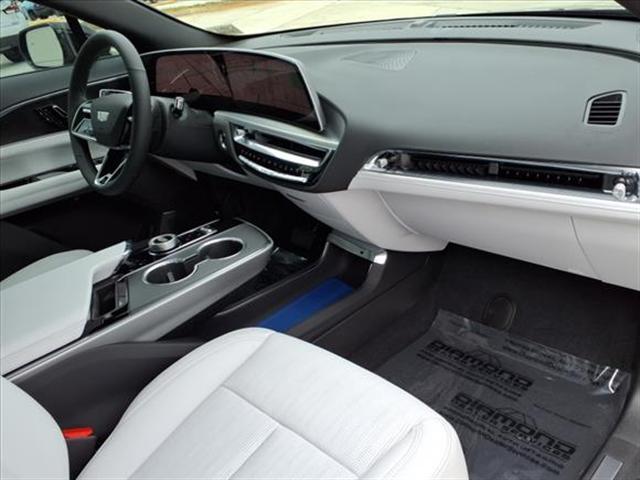 new 2025 Cadillac LYRIQ car, priced at $61,915