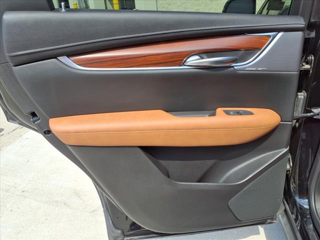 used 2021 Cadillac XT5 car, priced at $29,387