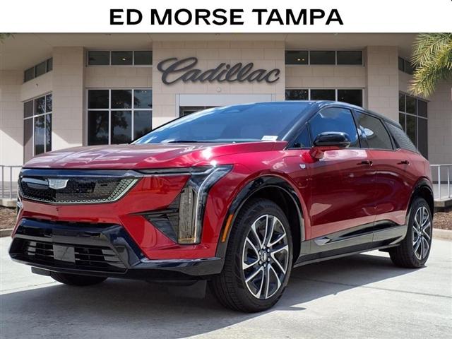new 2025 Cadillac OPTIQ car, priced at $58,915