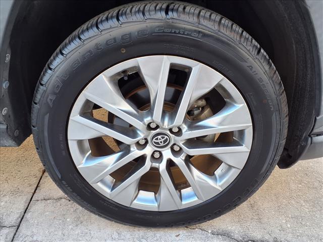 used 2020 Toyota RAV4 car, priced at $25,224