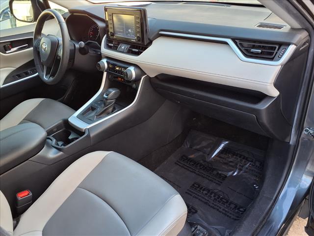 used 2020 Toyota RAV4 car, priced at $25,224