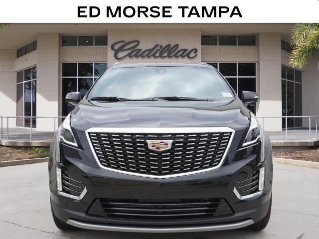 new 2025 Cadillac XT5 car, priced at $54,990