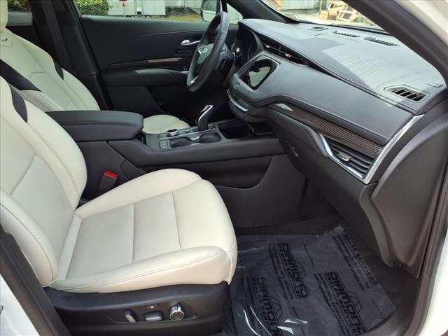 used 2023 Cadillac XT4 car, priced at $33,570