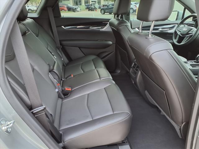 new 2025 Cadillac XT5 car, priced at $54,265