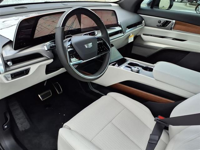 new 2026 Cadillac VISTIQ car, priced at $81,615