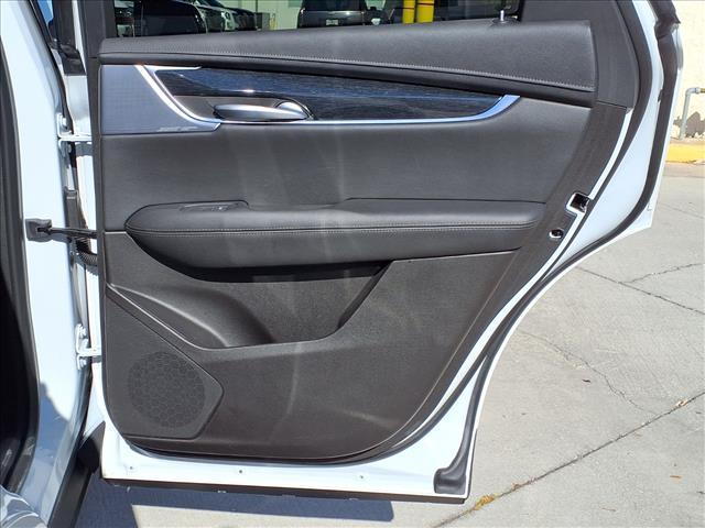 used 2025 Cadillac XT5 car, priced at $42,999