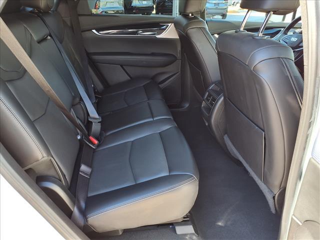 used 2025 Cadillac XT5 car, priced at $42,999