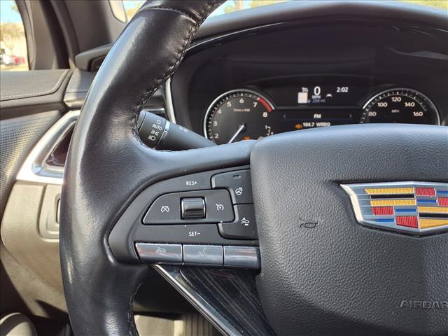 used 2024 Cadillac XT6 car, priced at $40,869