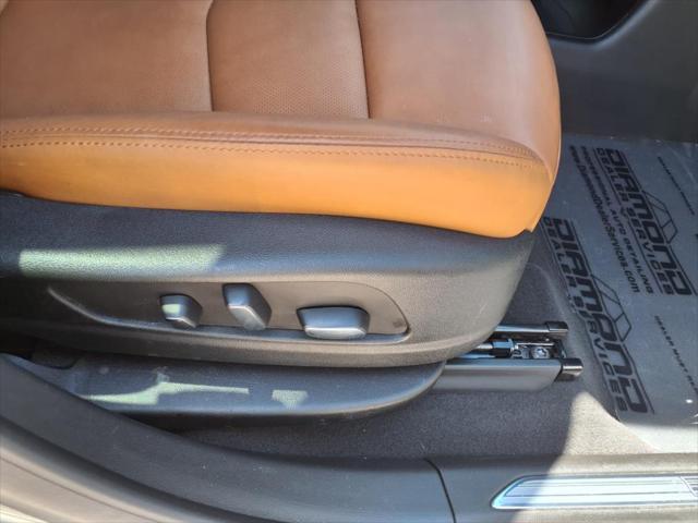 used 2024 Cadillac XT5 car, priced at $45,817