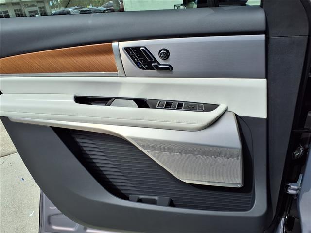 new 2026 Cadillac VISTIQ car, priced at $80,515