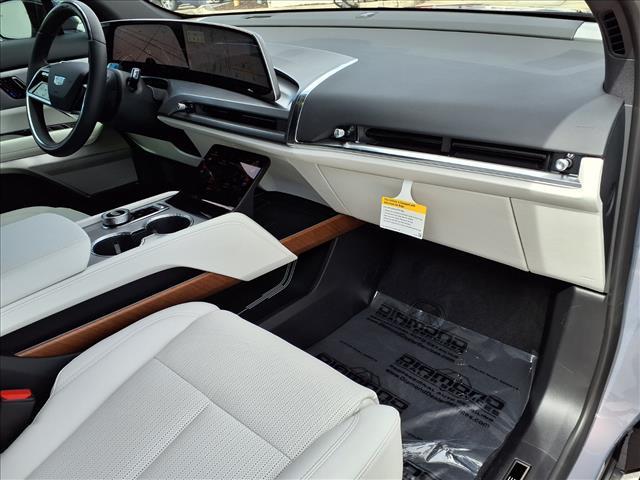new 2026 Cadillac VISTIQ car, priced at $80,515