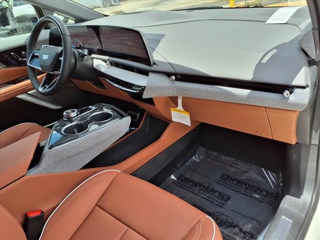 new 2025 Cadillac OPTIQ car, priced at $60,015