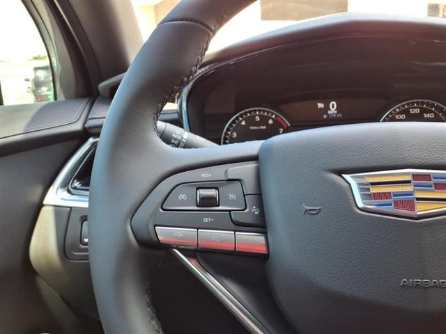 new 2025 Cadillac XT6 car, priced at $47,440