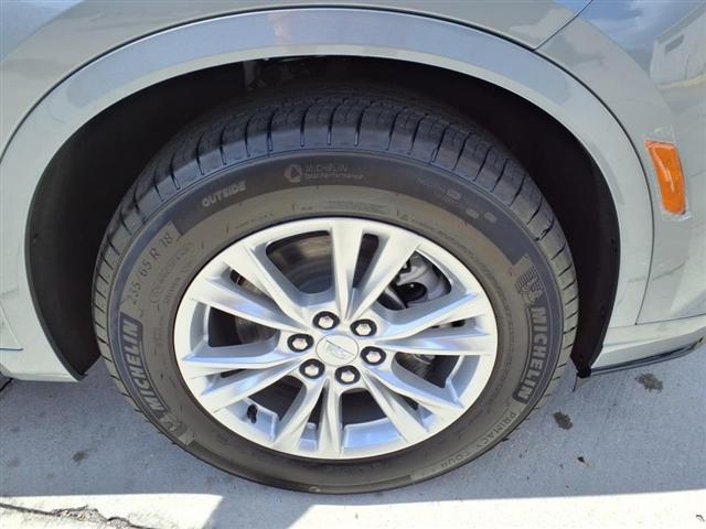 new 2025 Cadillac XT6 car, priced at $47,440