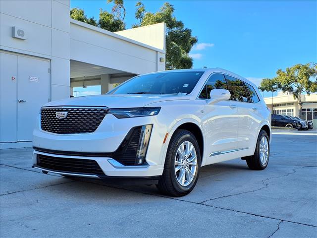 used 2025 Cadillac XT6 car, priced at $46,744
