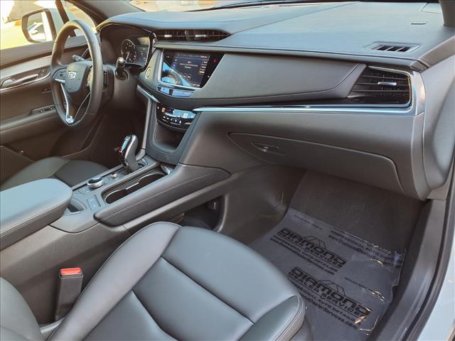 used 2025 Cadillac XT6 car, priced at $42,749