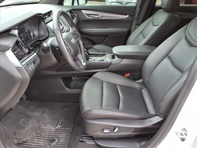 used 2025 Cadillac XT6 car, priced at $47,888