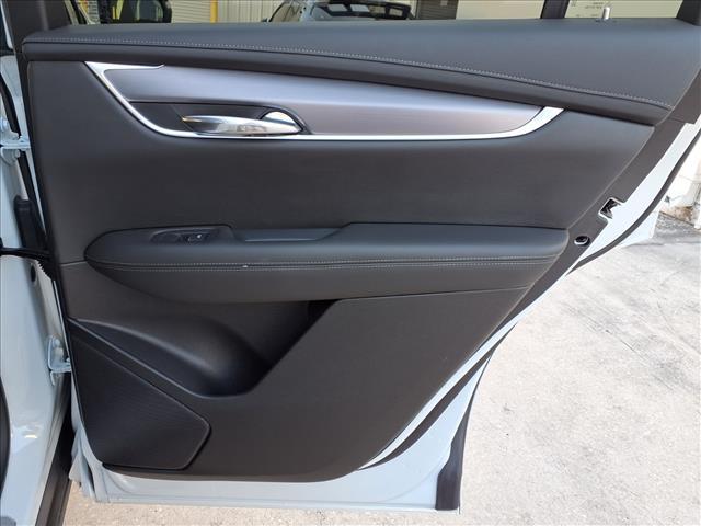 used 2025 Cadillac XT6 car, priced at $42,749