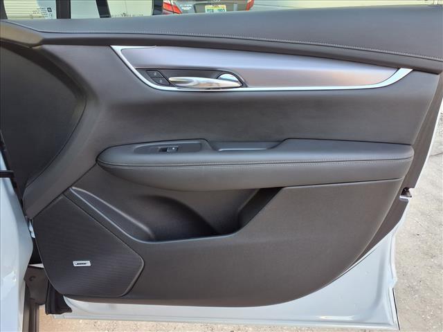 used 2025 Cadillac XT6 car, priced at $42,749