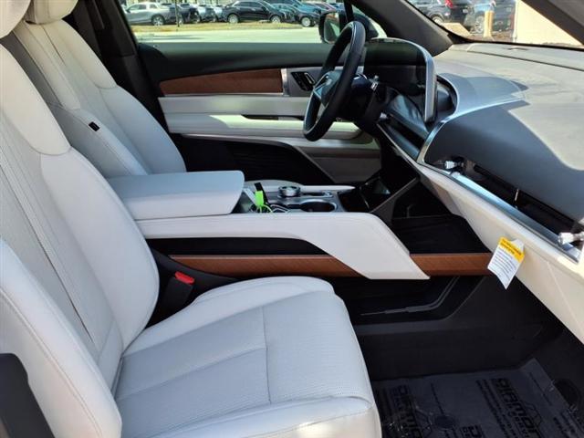 new 2026 Cadillac VISTIQ car, priced at $79,715