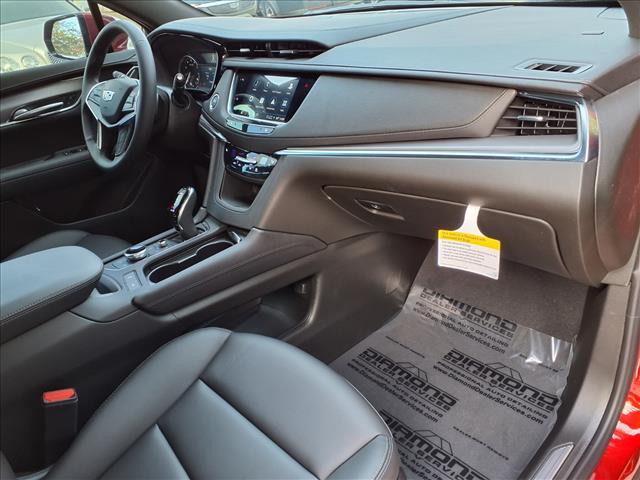 new 2026 Cadillac XT5 car, priced at $47,020