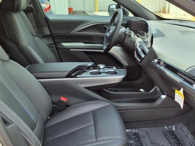 new 2025 Cadillac LYRIQ car, priced at $65,590