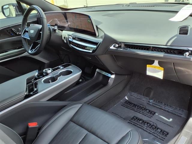 new 2025 Cadillac LYRIQ car, priced at $65,590