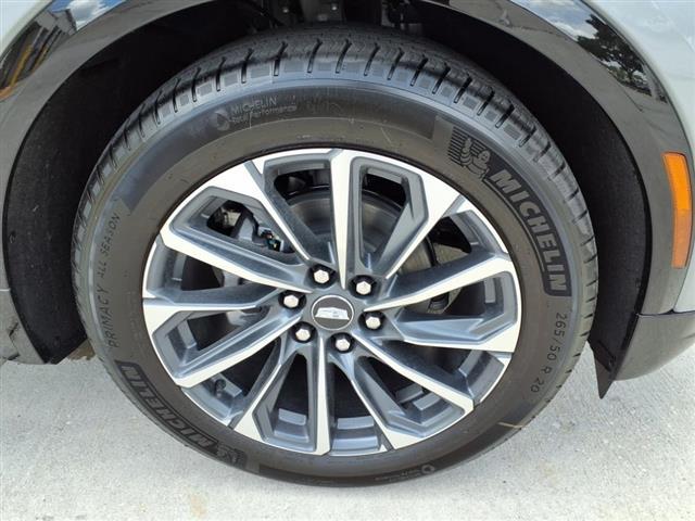 new 2025 Cadillac LYRIQ car, priced at $65,590