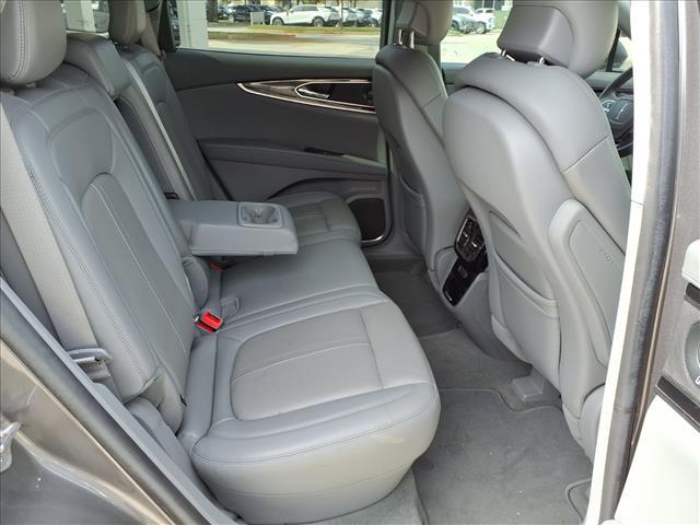 used 2021 Lincoln Nautilus car, priced at $30,027
