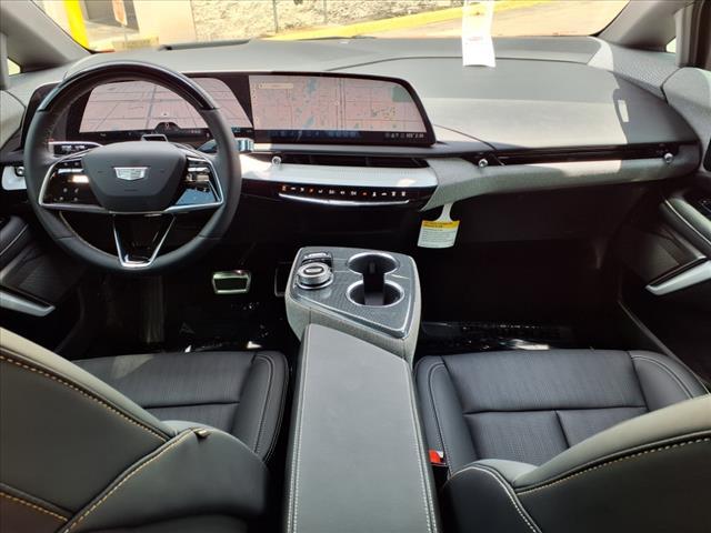 new 2025 Cadillac OPTIQ car, priced at $58,315
