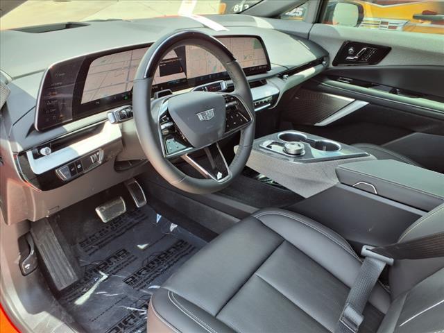 new 2025 Cadillac OPTIQ car, priced at $58,315