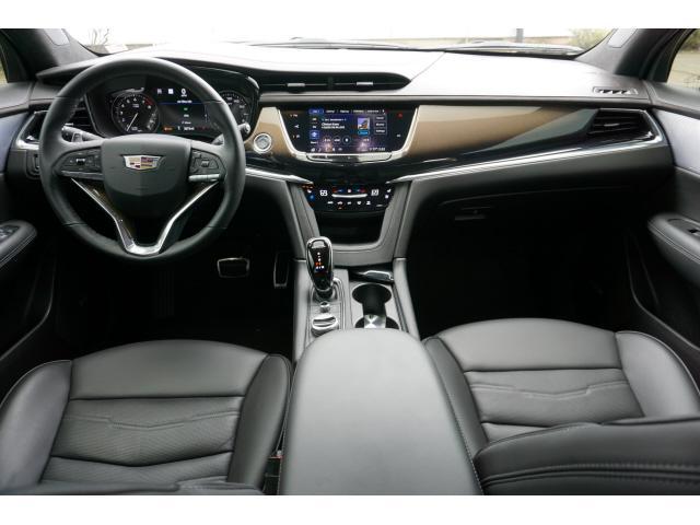 used 2020 Cadillac XT6 car, priced at $29,260
