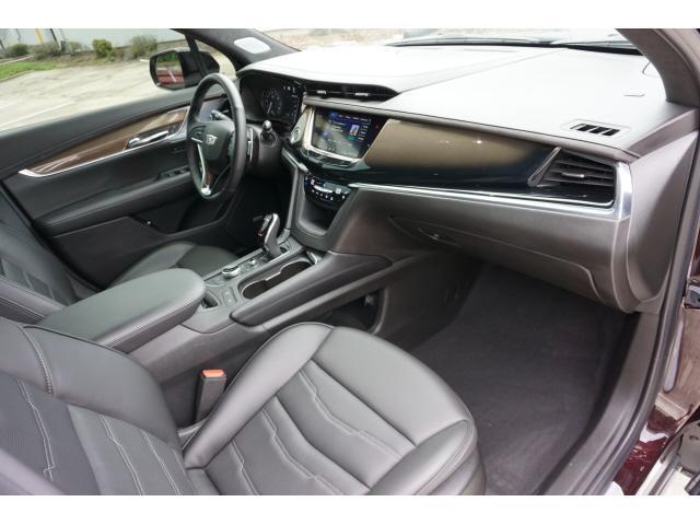 used 2020 Cadillac XT6 car, priced at $29,260
