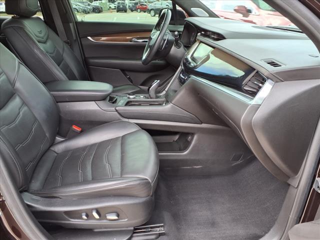 used 2020 Cadillac XT6 car, priced at $28,401