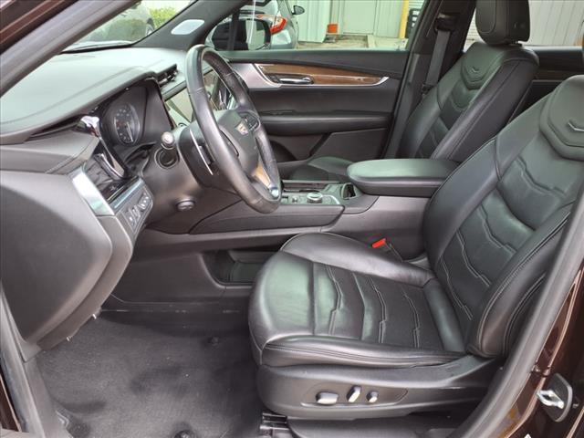 used 2020 Cadillac XT6 car, priced at $28,401