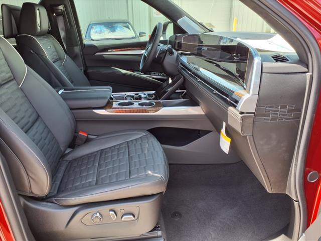 new 2025 Cadillac Escalade ESV car, priced at $132,370