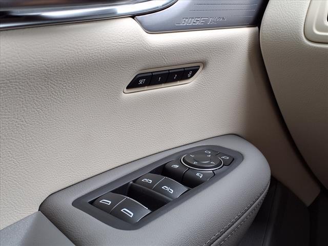 new 2025 Cadillac XT5 car, priced at $56,790