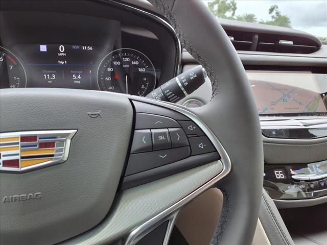 new 2025 Cadillac XT5 car, priced at $56,790