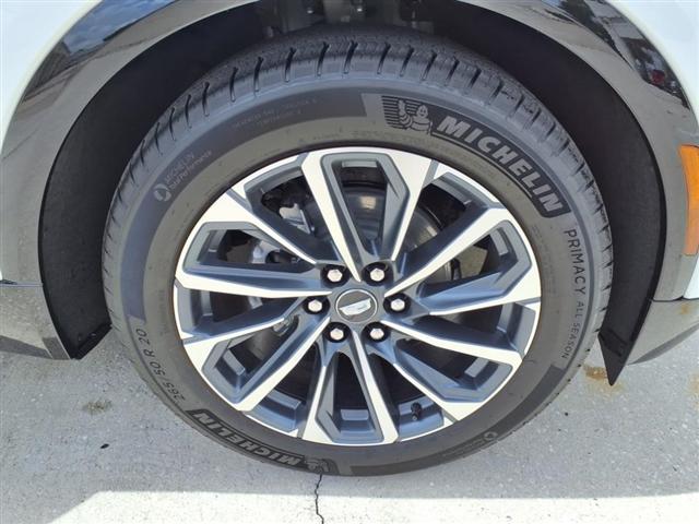 new 2025 Cadillac LYRIQ car, priced at $62,514