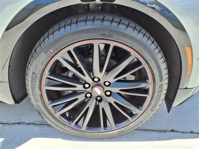 new 2025 Cadillac LYRIQ car, priced at $65,185