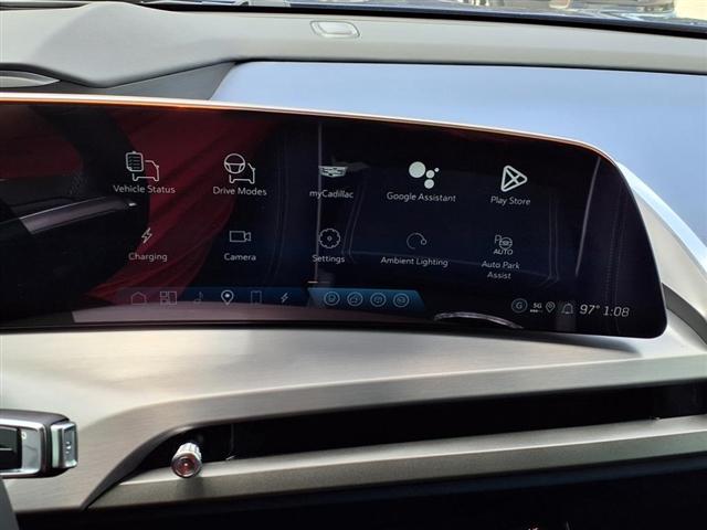 new 2026 Cadillac VISTIQ car, priced at $94,215