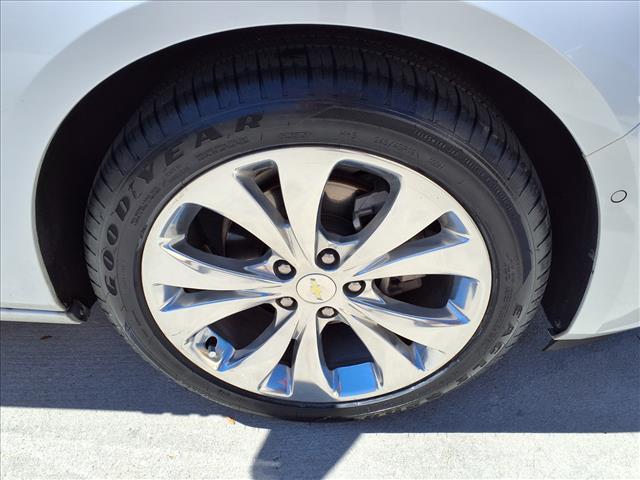 used 2018 Chevrolet Malibu car, priced at $14,167