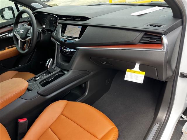 new 2024 Cadillac XT5 car, priced at $56,290