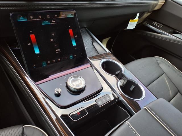 new 2025 Cadillac Escalade car