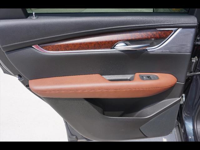 used 2021 Cadillac XT5 car, priced at $31,193