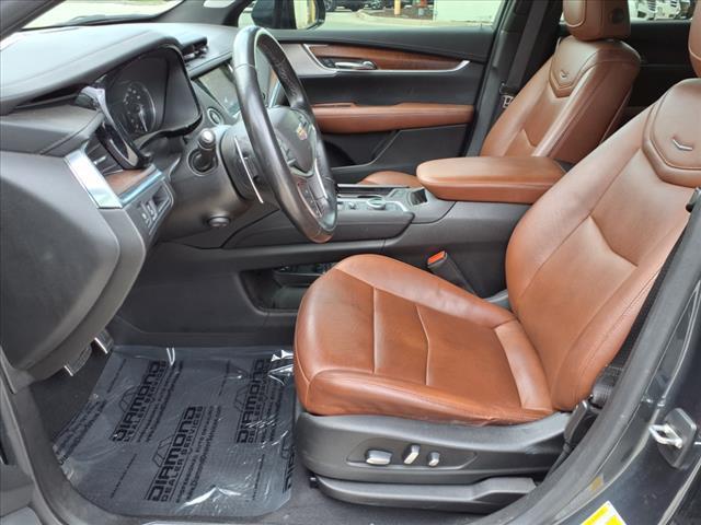 used 2021 Cadillac XT5 car, priced at $30,300